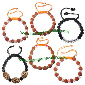 Combo Bracelets Beaded adjustable free size rudraksha bracelets, glass beads bracelets and om bracelets (pack of 6 beaded bracelets as per picture)
