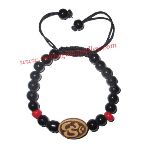 Adjustable beaded free size bracelets, om (aum) bracelets, made of glass beads and om beads as per picture. Pack of 1 piece, also available in custom designs and colors as per your instructions.