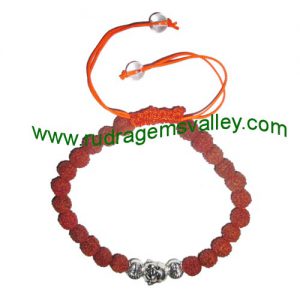 Adjustable beaded free size 7mm 5 mukhi rudraksha beads bracelets, made of 7mm 5 face rudraksha 24 beads and 3 budhha metal beads in thread as per picture. Pack of 1 piece, also available in custom designs and sizes as per your instructions.