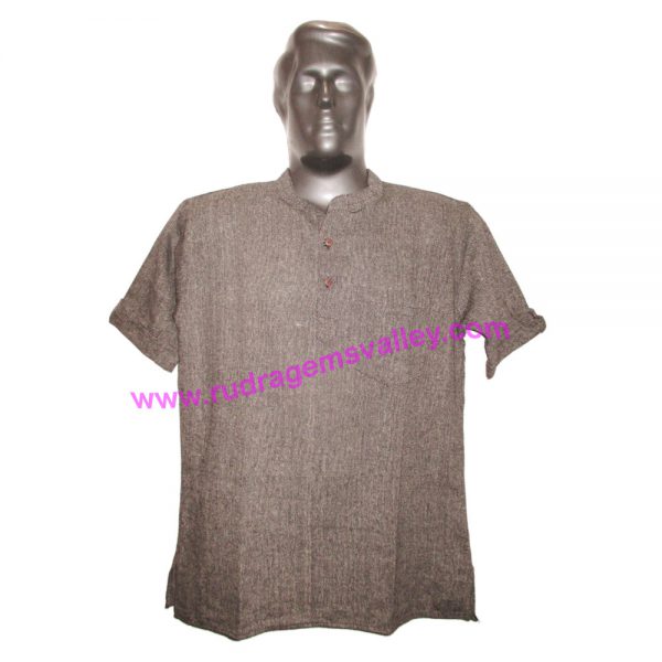 Fine quality half sleeve Indian khadi t-shirt 30 inches long, available in many chest sizes. Weight approx 250 grams, 1 pocket. Pack of 1 pcs.
