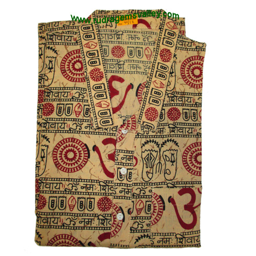 Mantra printed full sleeve long yoga kurta in cotton, size chest 109 x height 103 x sleeve 57 centimeters. Weight approx 174 grams, pack of 1 piece.